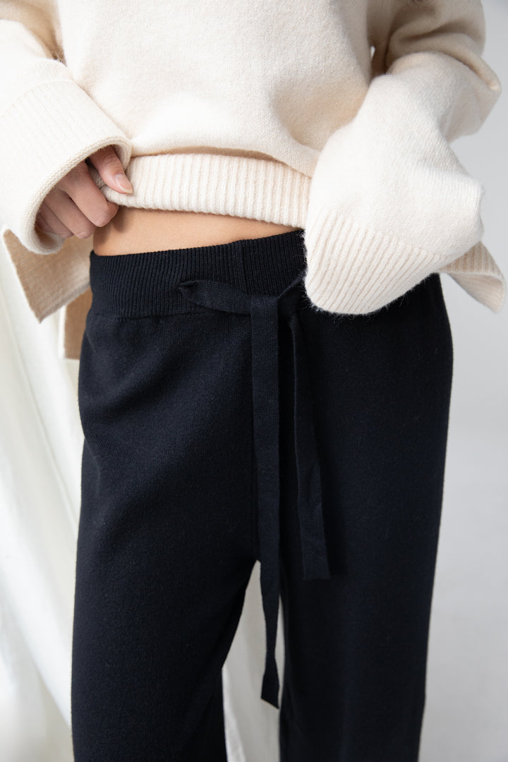ULTRA SOFT KNIT PANT