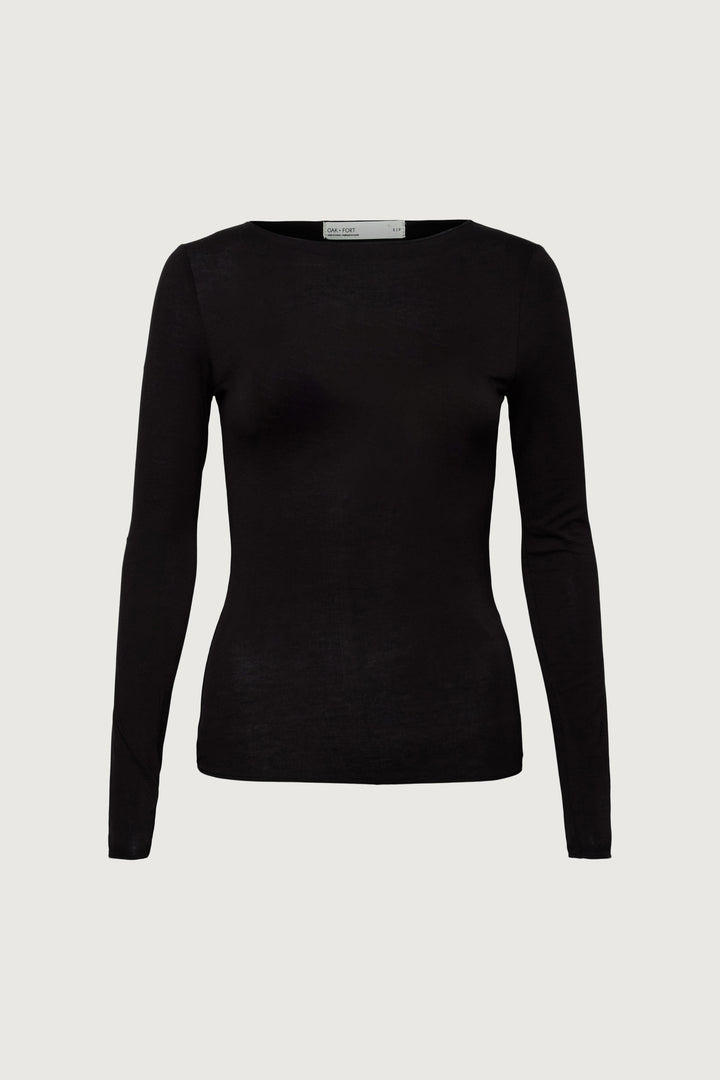 SLIM FIT LIGHTWEIGHT BOATNECK TOP